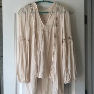 Blu pepper cream blouse